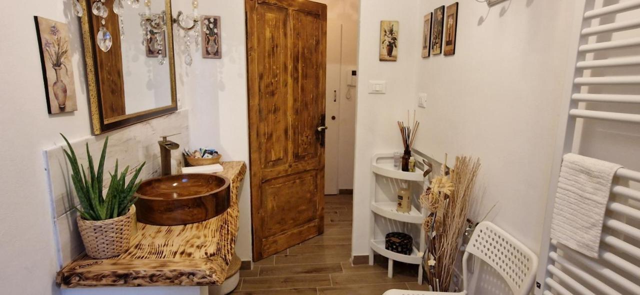 Minimal Chic House Fast Wi-Fi, Private Garden & Free Parking Villa Bologna Luaran gambar